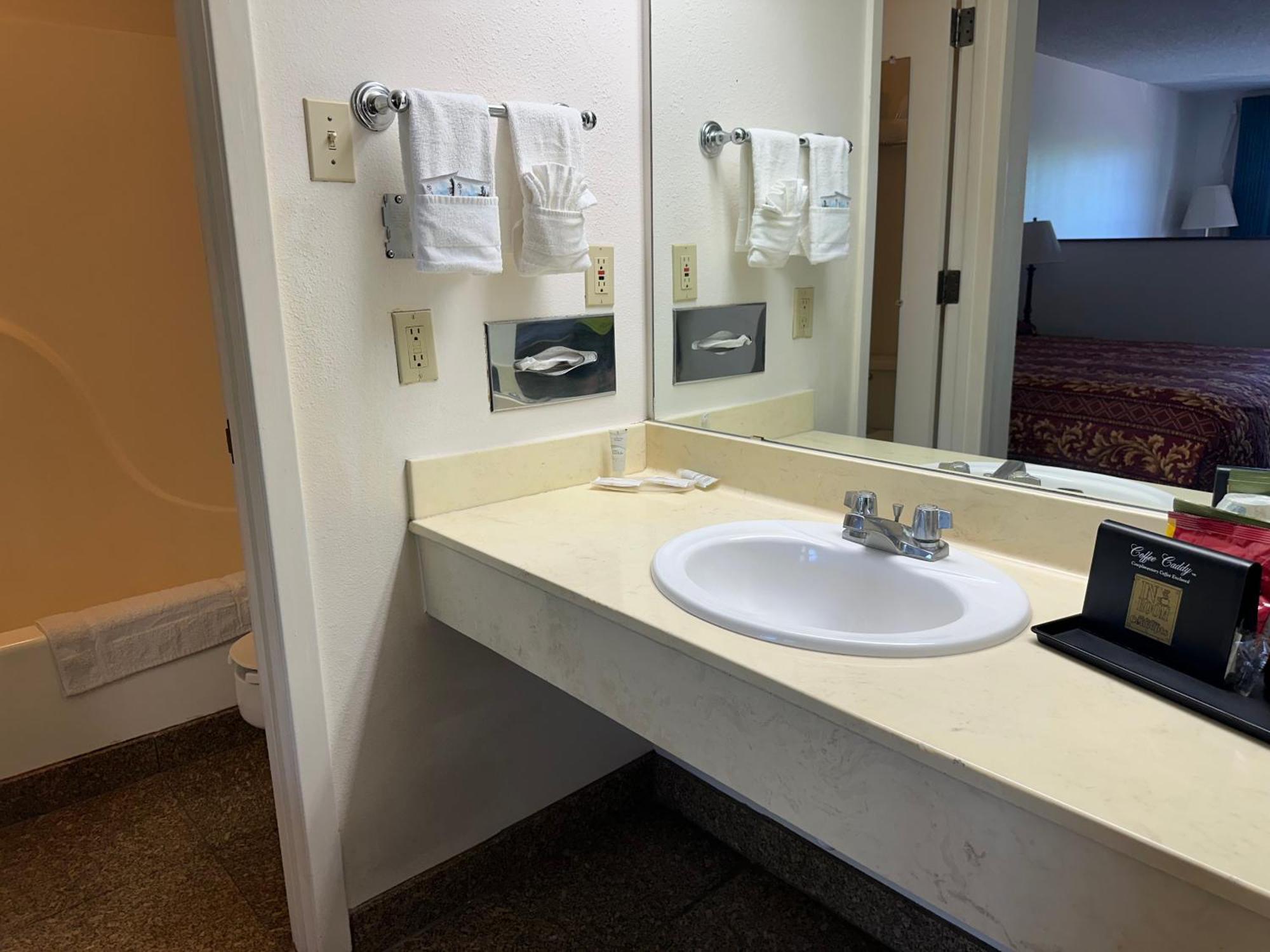 Motel Windcrest Inn&suites 2*