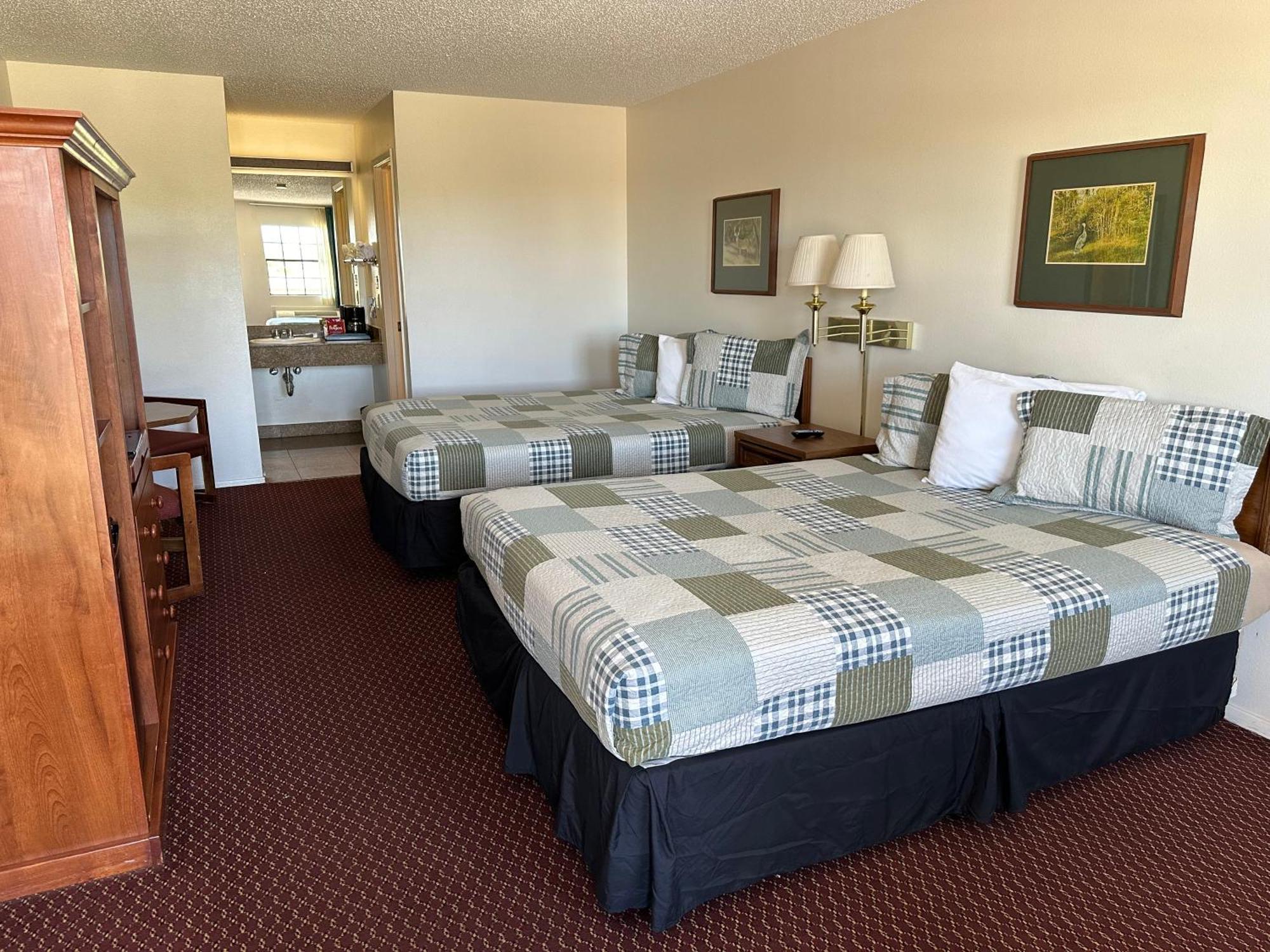 Windcrest Inn&suites