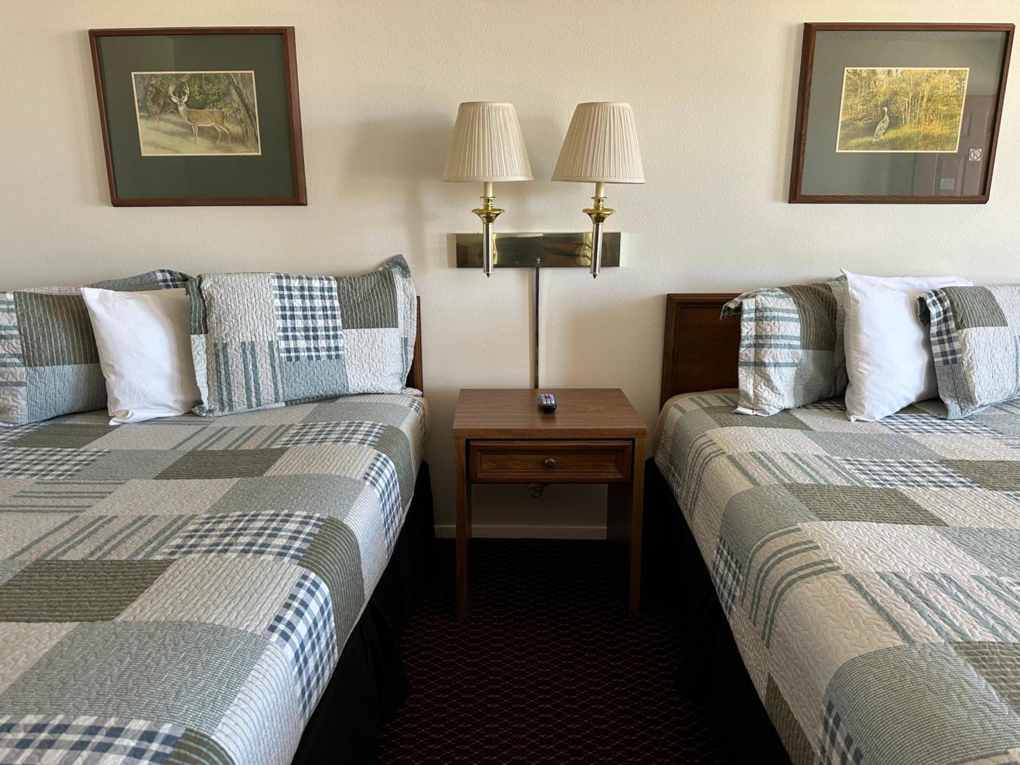 Windcrest Inn&suites Motel